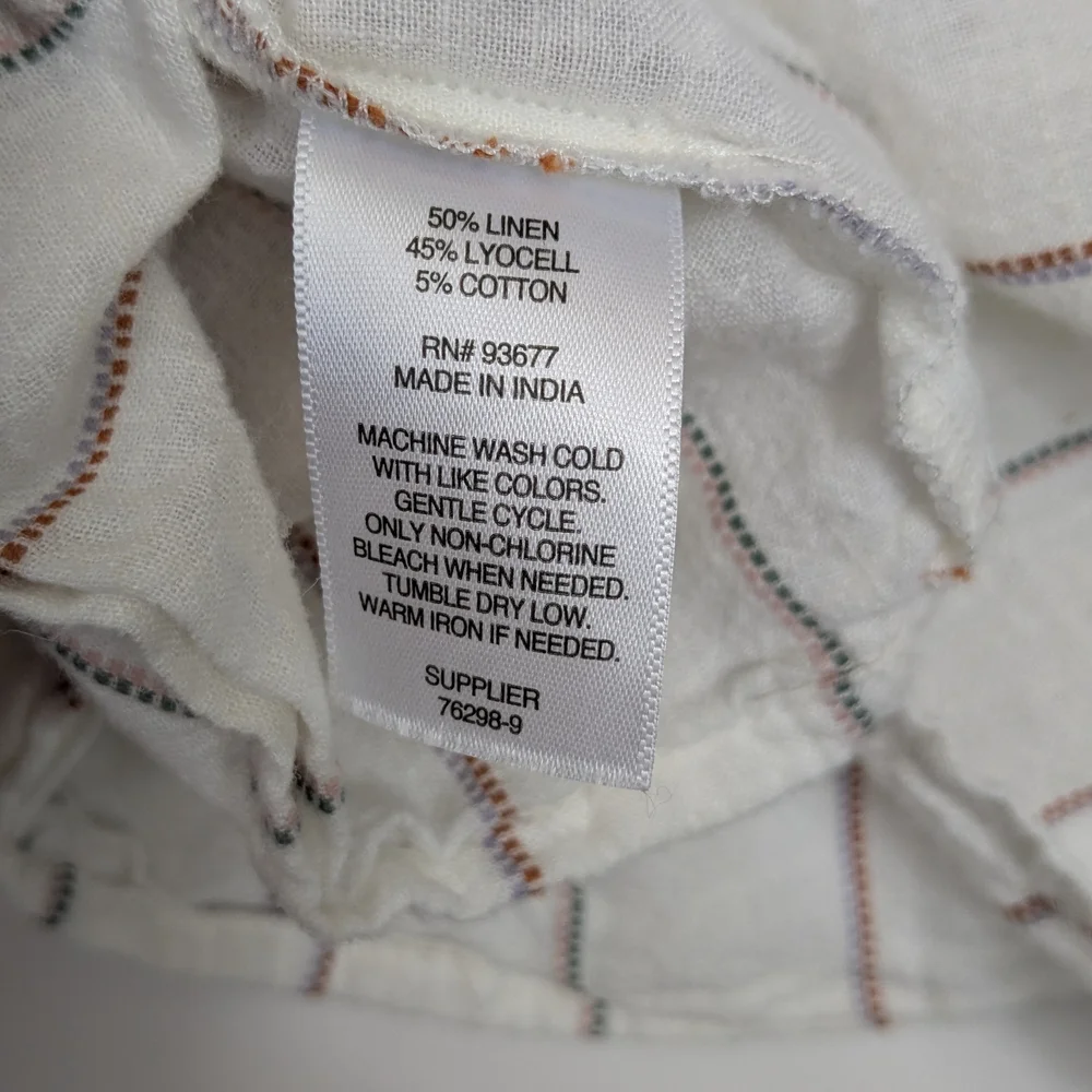 A.n.a V-Neck Short Sleeve Cropped Linen Pullover Top L - Picture 8 of 9